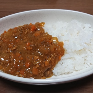 野菜嫌いっ子に☆みじん切りコク旨カレー☆冷凍可☆